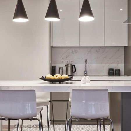 Charitos Iχ, Chic N Modern 2Bd Apt Athen Exterior foto